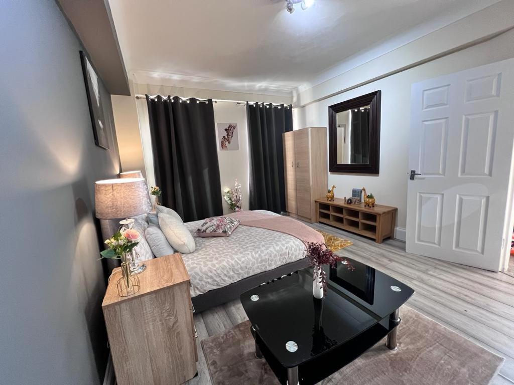 Edgware Road 2 Bedroom Apartment London Exterior photo